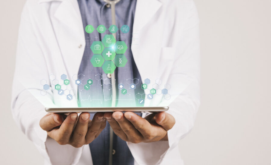 L'Interoperabilità dei sistemi informatici argomento cruciale per la Sanità che tenta di evolversi